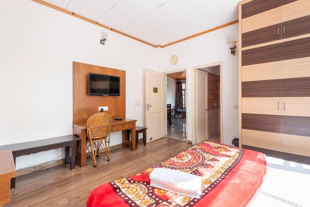 Kasauli Edge Apt With Balcony Exterior foto